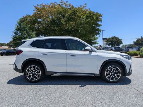 Used 2025 BMW X1 xDrive28i w/ Convenience Package AWD/4WD image 9