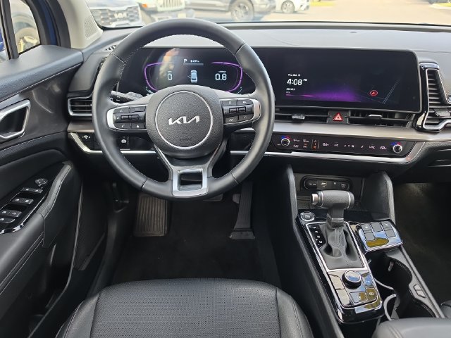 Certified 2025 Kia Sportage EX FWD image 8