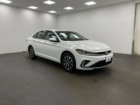 Used 2025 Volkswagen Jetta S FWD image 1