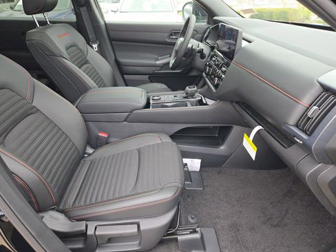 New 2026 Nissan Pathfinder Rock Creek AWD/4WD image 22