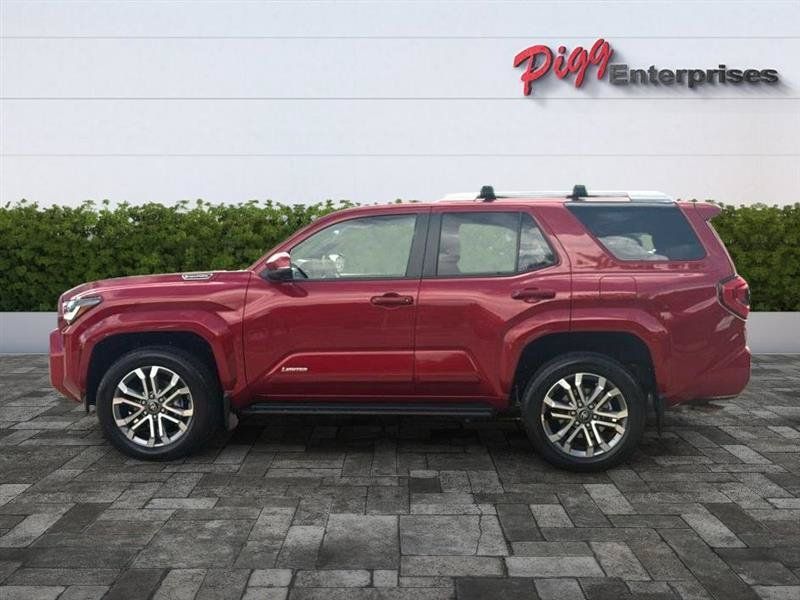 Used 2025 Toyota 4Runner Limited AWD/4WD image 4