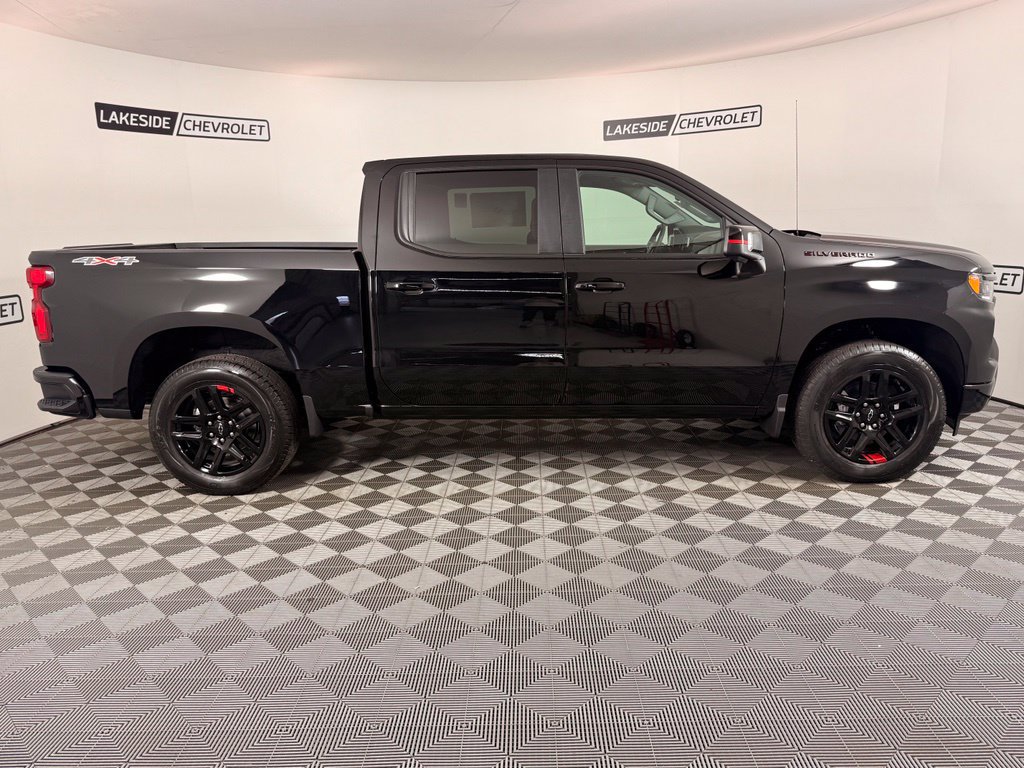 New 2026 Chevrolet Silverado 1500 RST w/ Redline Edition AWD/4WD image 7