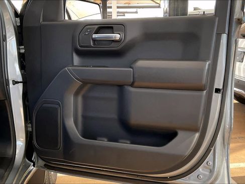 Certified 2026 Chevrolet Silverado 1500 Custom image 22