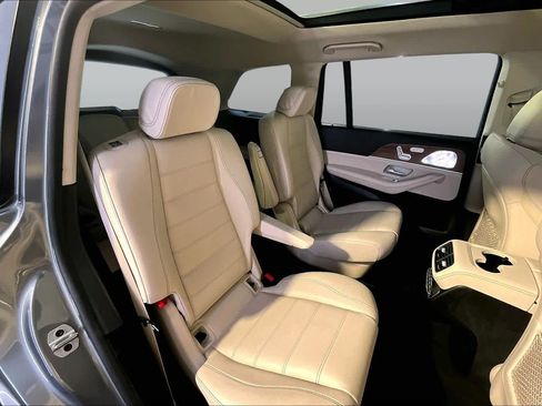 Used 2023 Mercedes-Benz GLS 450 4MATIC image 20