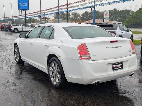 Used 2013 Chrysler 300 S AWD/4WD image 5