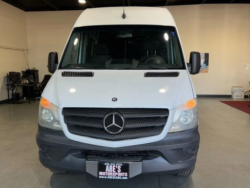 Used 2014 Mercedes-Benz Sprinter 2500 image 3
