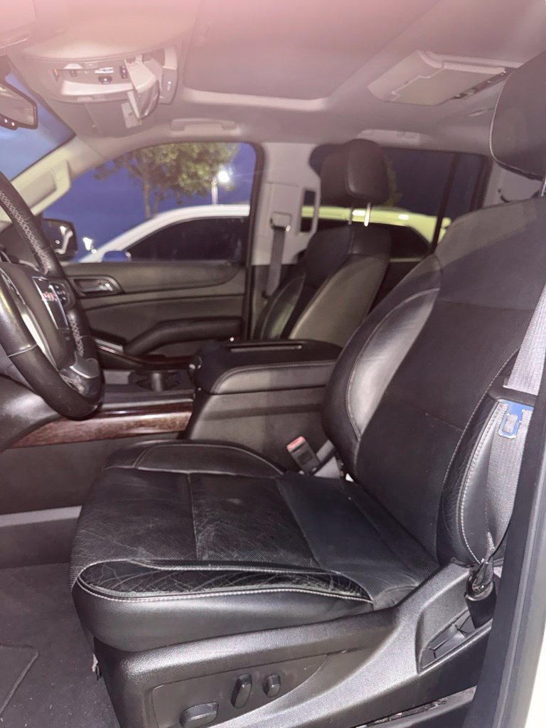Used 2019 GMC Yukon XL SLT w/ Open Road Package RWD image 3