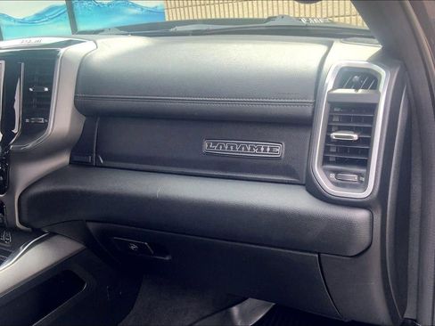 Used 2020 RAM 1500 Laramie w/ Sport Appearance Package image 16