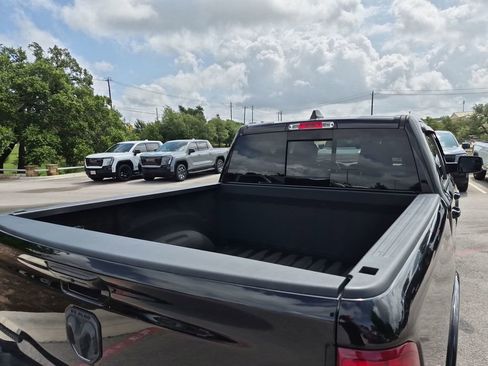 Used 2022 RAM 1500 Laramie w/ Sport Appearance Package AWD/4WD image 43