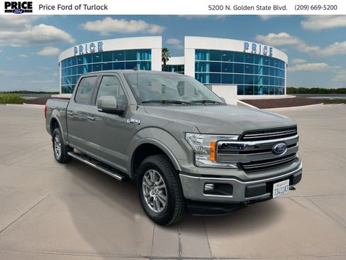Used 2020 Ford F150 Lariat w/ Trailer Tow Package image 3