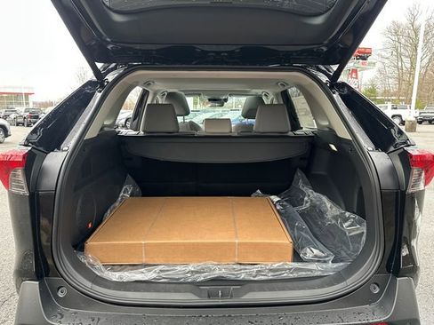 New 2025 Toyota RAV4 Limited image 13