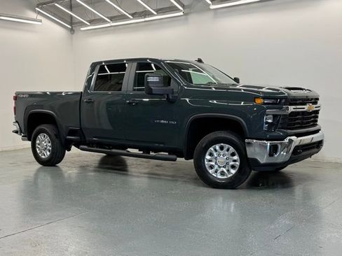New 2026 Chevrolet Silverado 2500 LT AWD/4WD image 2