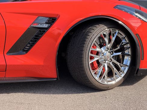 Used 2016 Chevrolet Corvette Z06 w/ 2LZ Preferred Equipment Group RWD image 5