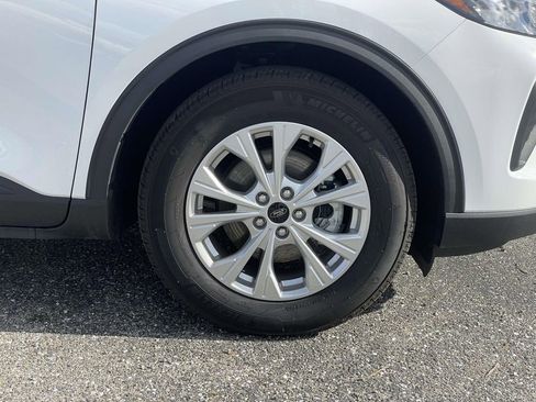 Certified 2025 Ford Escape Active image 31