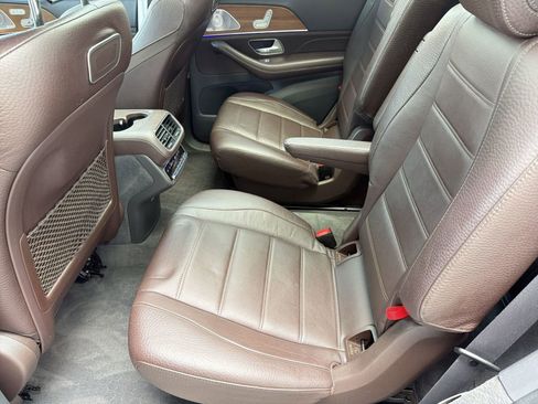 Used 2020 Mercedes-Benz GLS 580 4MATIC image 10