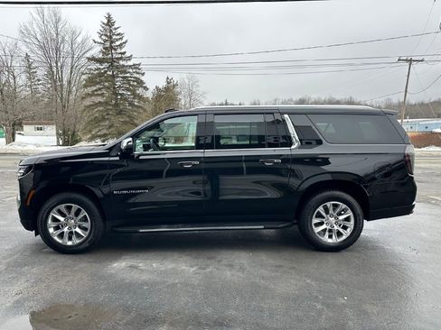 Certified 2025 Chevrolet Suburban Premier image 9