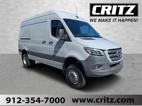 Used 2024 Mercedes-Benz Sprinter 144 Cargo image 1