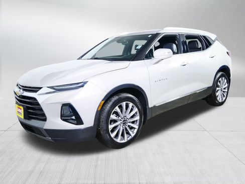 Used 2022 Chevrolet Blazer Premier image 3