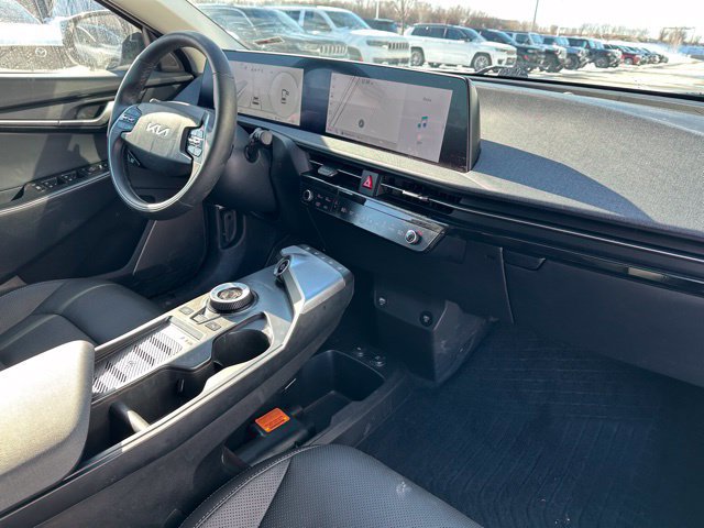 Used 2024 Kia EV6 AWD image 9