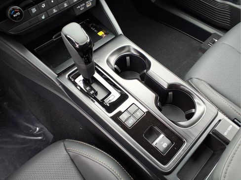 New 2026 Subaru Outback Limited image 11