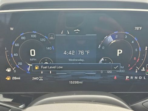 Used 2025 Chevrolet Tahoe Z71 w/ Z71 Off-Road Package AWD/4WD image 27
