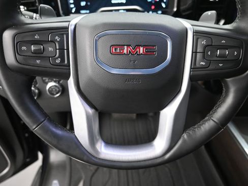 Used 2024 GMC Sierra 1500 SLT image 17