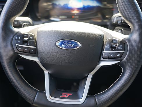 Used 2020 Ford Explorer ST w/ ST Street Pack AWD/4WD image 21