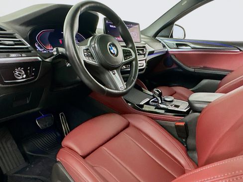 Used 2024 BMW X4 xDrive30i w/ Premium Package AWD/4WD image 6