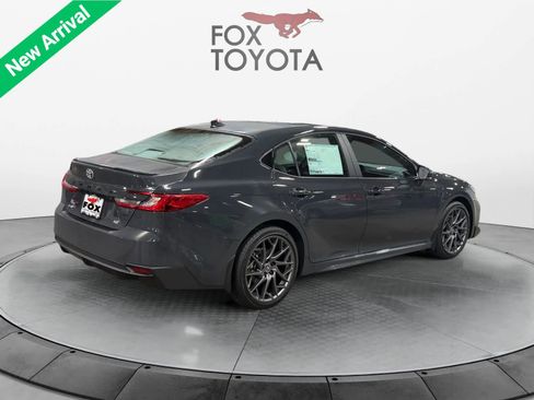 New 2026 Toyota Camry SE image 5