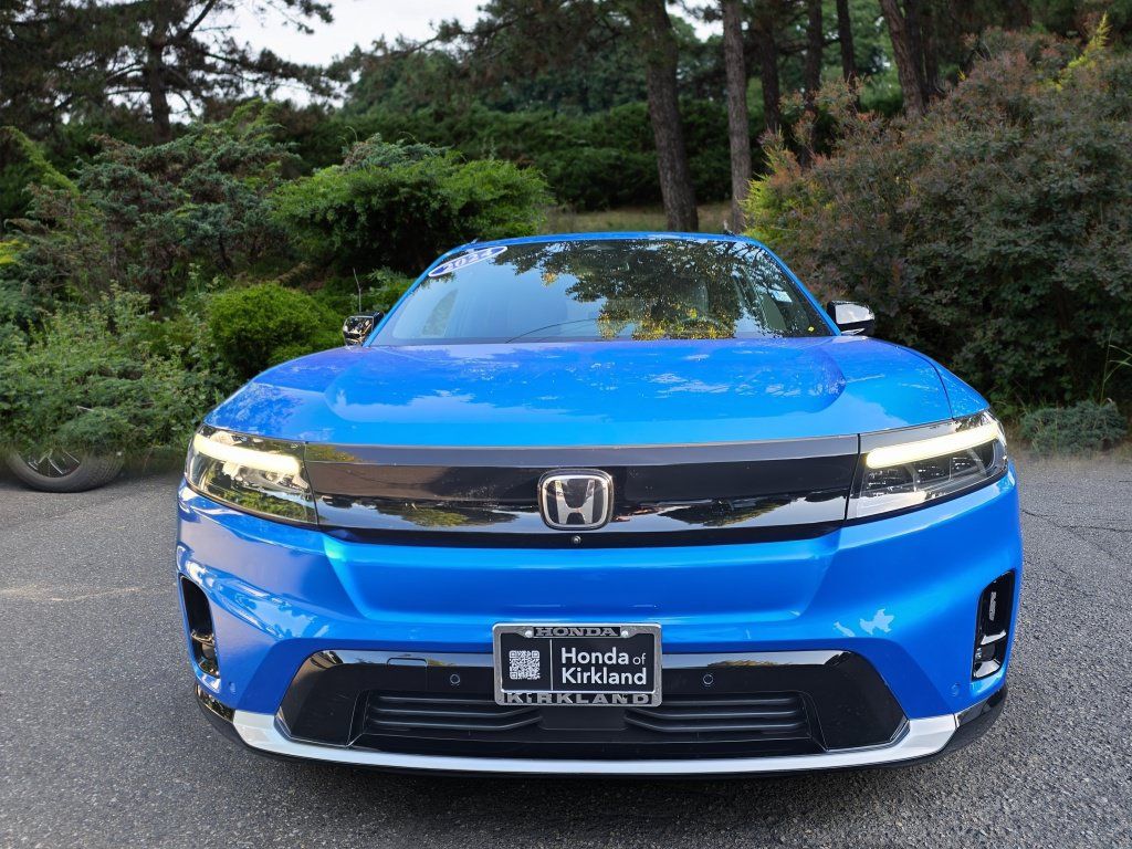 Used 2024 Honda Prologue Elite image 2