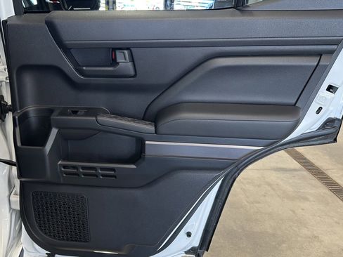 Used 2026 Toyota 4Runner SR5 image 17