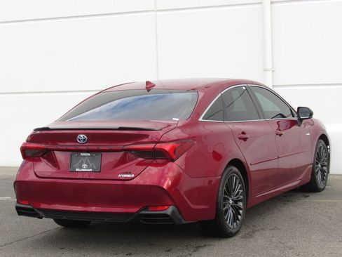 Certified 2019 Toyota Avalon XSE w/ Carpet Mat Package FWD image 6