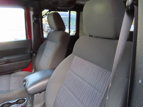 Used 2011 Jeep Wrangler Unlimited Sport image 22