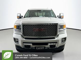 Used 2016 GMC Sierra 3500 Denali w/ Duramax Plus Package video 3