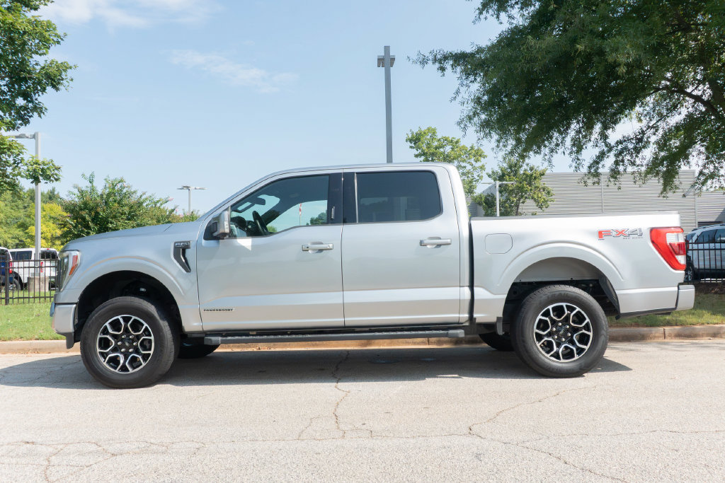 Used 2021 Ford F150 Lariat w/ Equipment Group 502A High AWD/4WD image 16