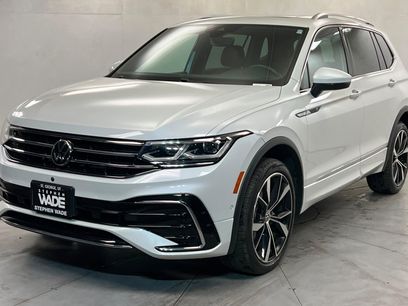 Used 2022 Volkswagen Tiguan SEL R-Line