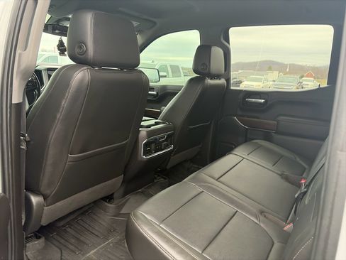 Used 2020 GMC Sierra 1500 SLT w/ SLT Premium Plus Package image 16