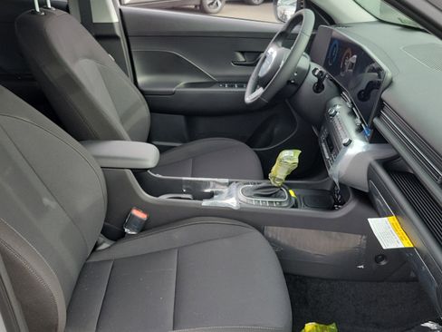 Used 2026 Hyundai Kona SEL Sport FWD image 17