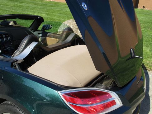 Used 2008 Saturn Sky w/ Premium Trim Package RWD image 47