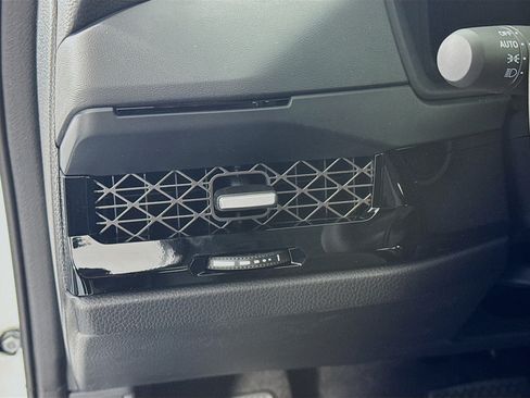 New 2026 Honda Accord EX-L image 10
