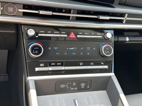 New 2026 Hyundai Santa Fe SEL FWD image 29