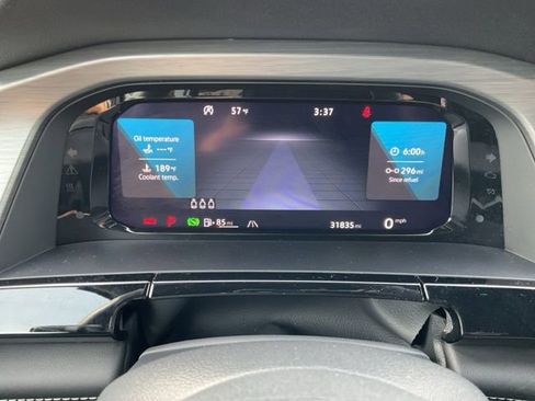 Used 2024 Volkswagen Atlas Cross Sport SE image 22