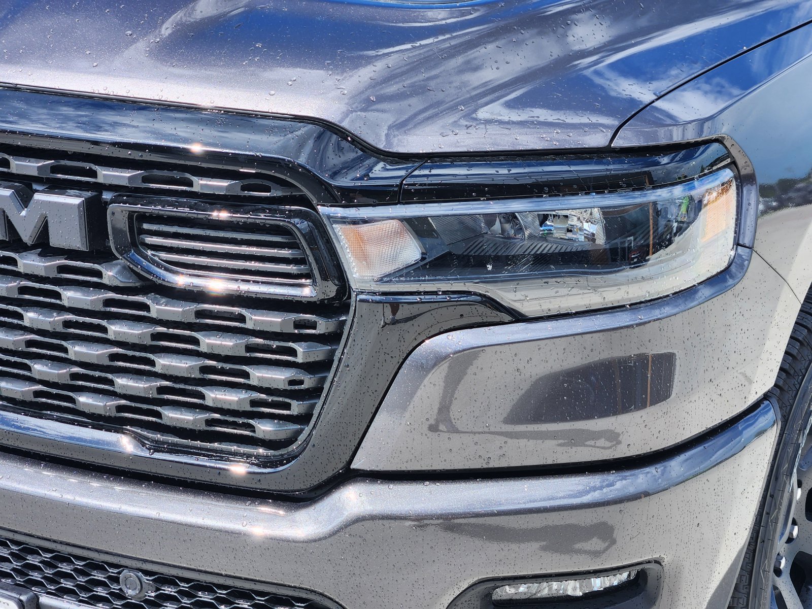 New 2026 RAM 1500 Express AWD/4WD image 9