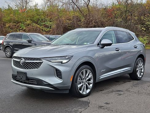 Certified 2023 Buick Envision Avenir image 3