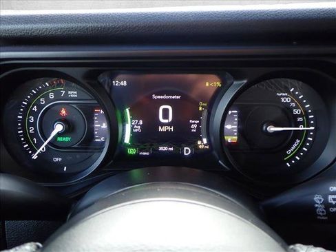 Used 2025 Jeep Wrangler Sport S image 24