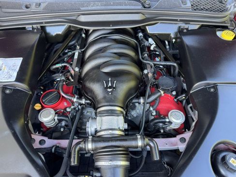 Used 2019 Maserati GranTurismo Sport RWD image 3