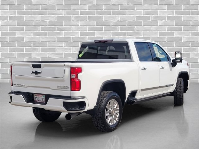 Certified 2024 Chevrolet Silverado 2500 High Country w/ High Country Premium Package AWD/4WD image 6