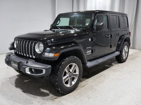 Used 2019 Jeep Wrangler Unlimited Sahara w/ Dual Top Group image 5