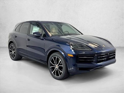 Used 2026 Porsche Cayenne AWD/4WD image 7