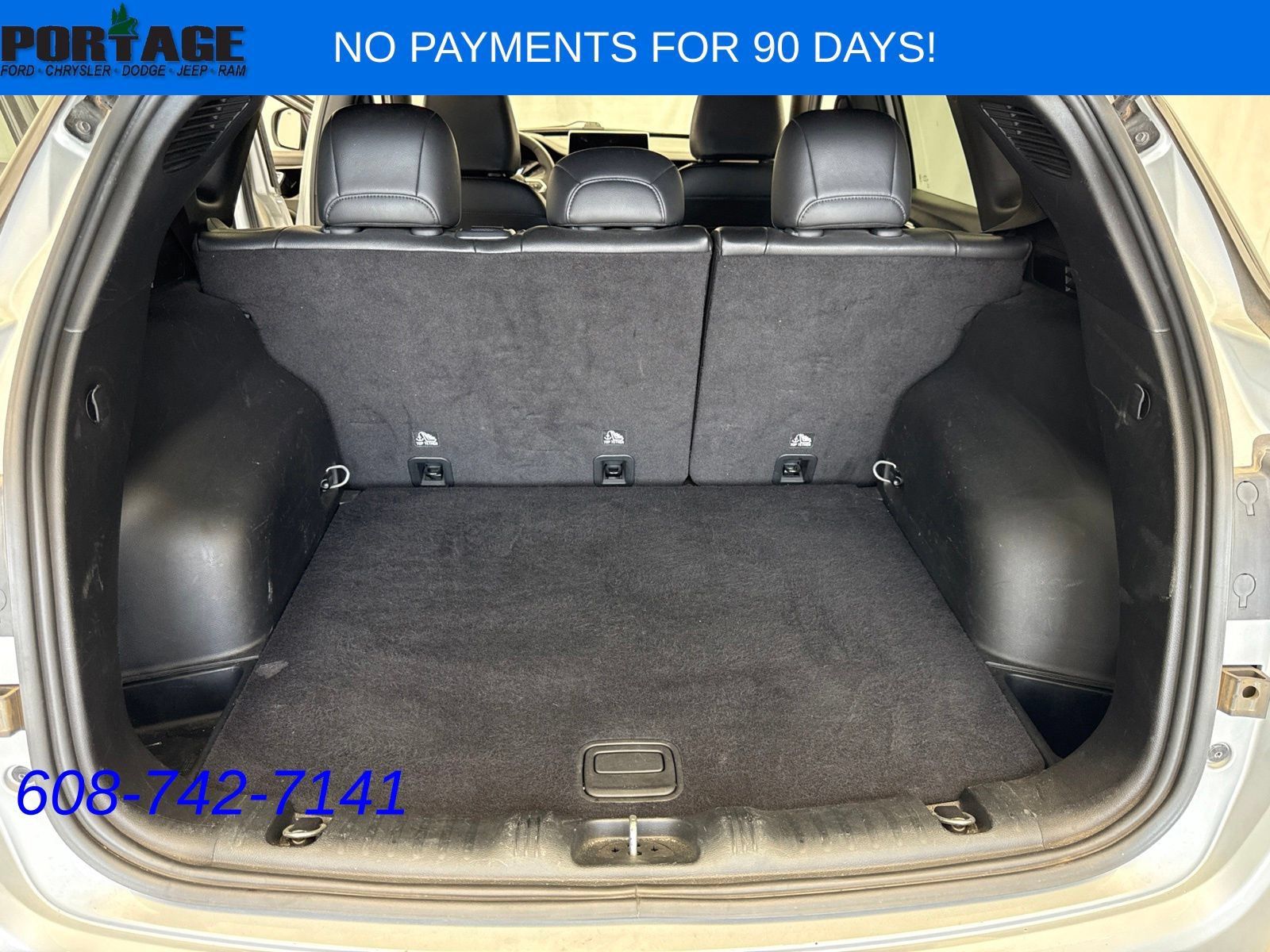 Used 2025 Jeep Compass Trailhawk AWD/4WD image 37
